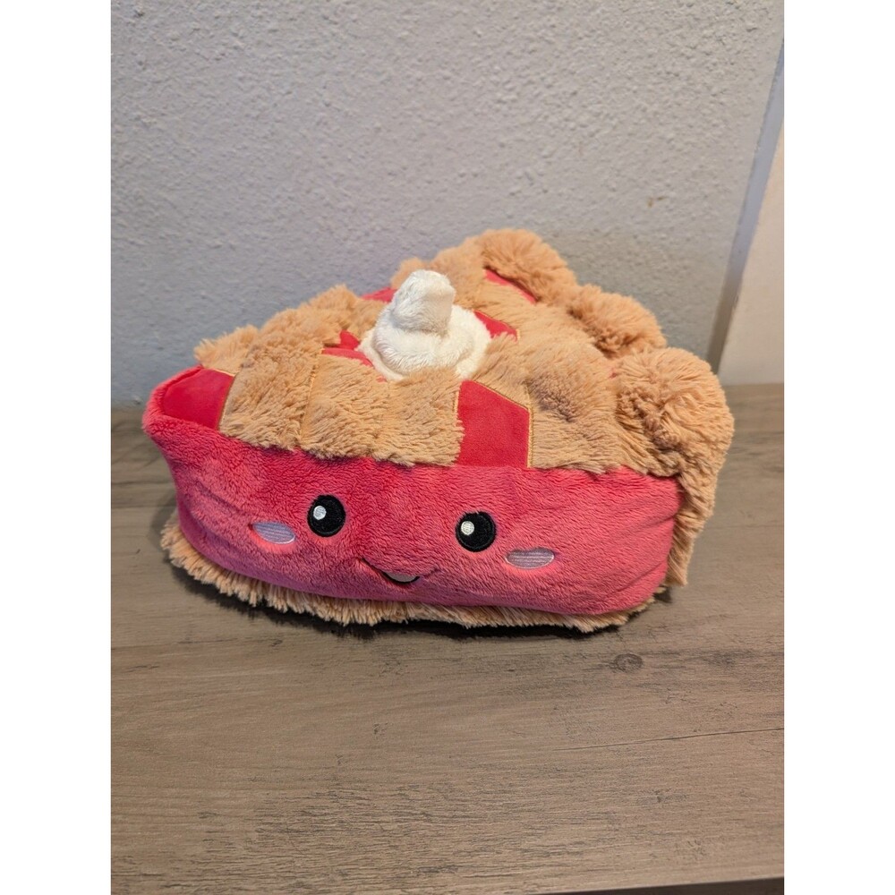 Squishable Cherry Pie Plush 2016 Comfort Food Retired Kawaii Dessert